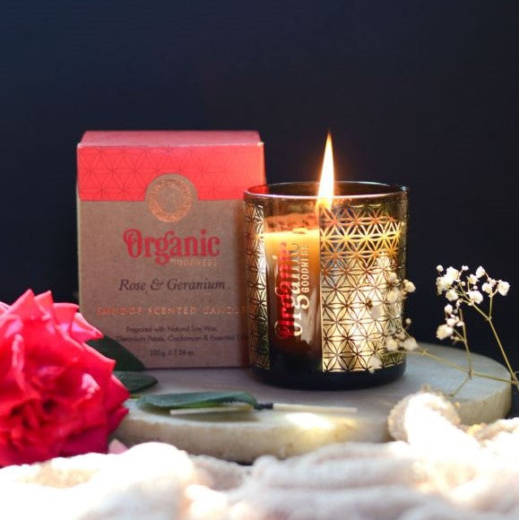 Vela Organic Goodness · Rosa y Geranio